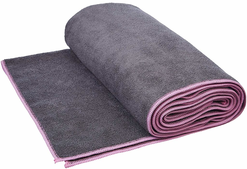 BEST YOGA TOWELS FOR AN EXCELLENT YOGA EXPERIENCE